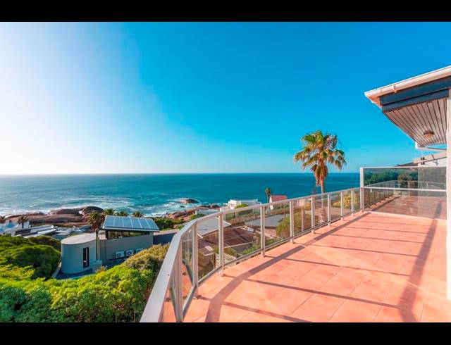 5 BEDROOM HOUSE FOR SALE IN LLANDUDNO